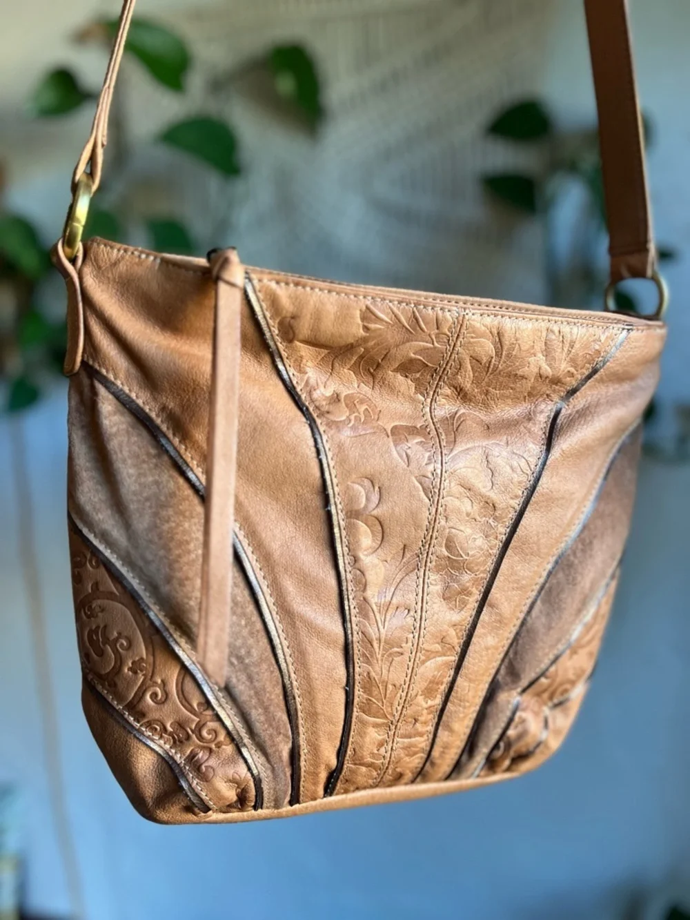Vintage Boho Crossbody Bag Brown Patchwork Tooled Leather Style Slouchy Purse